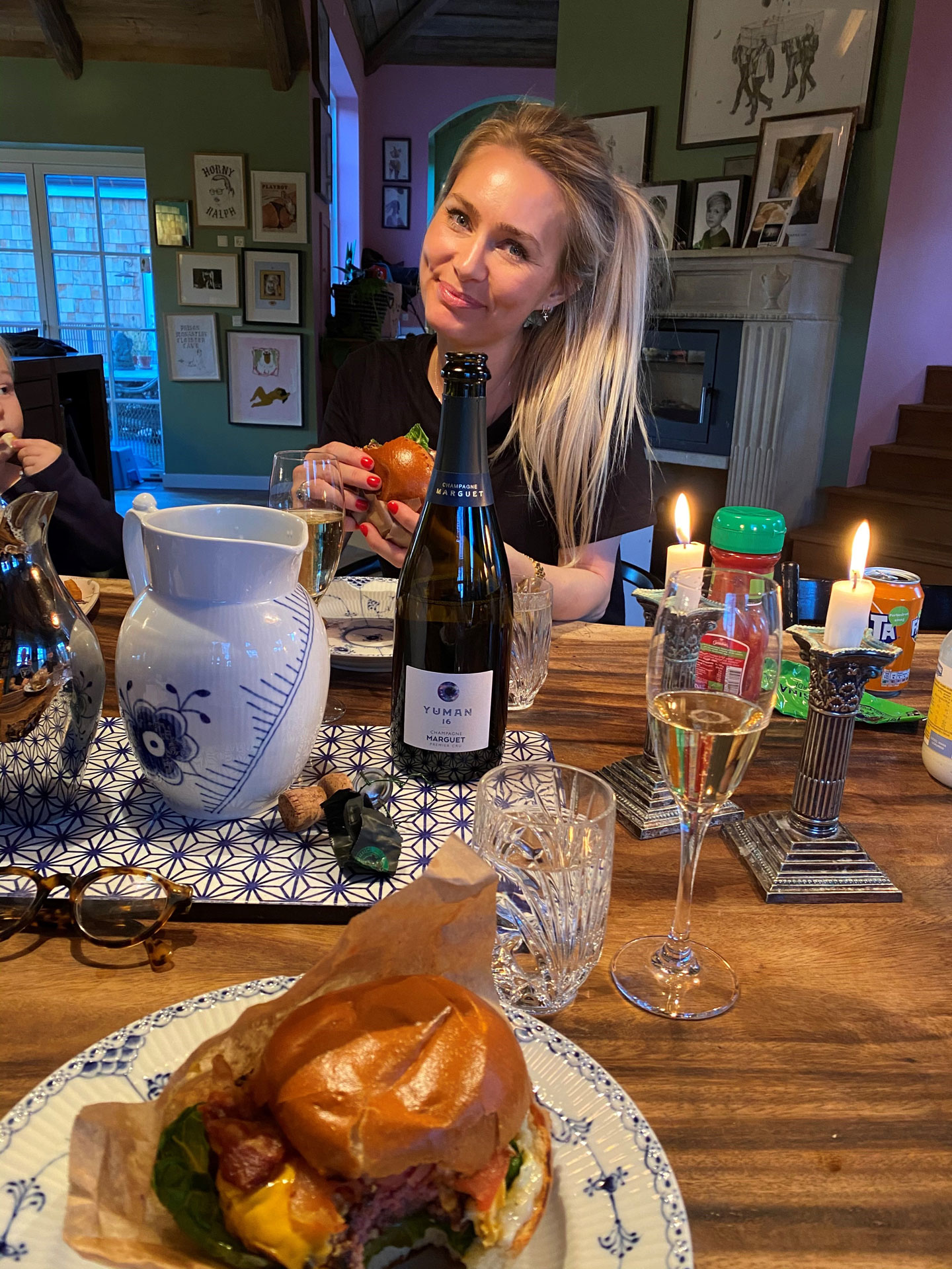 BURGER OG BOBLER 1.0