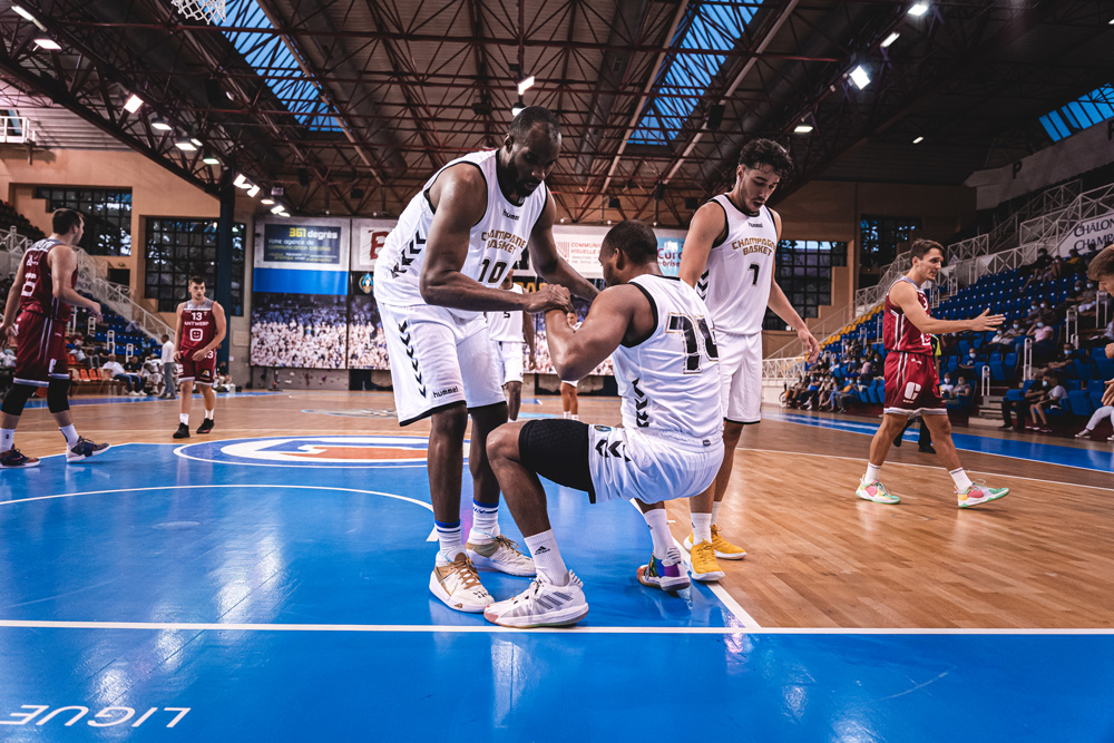 CHAMPAGNE+BASKET = CHAMPAGNEBASKET